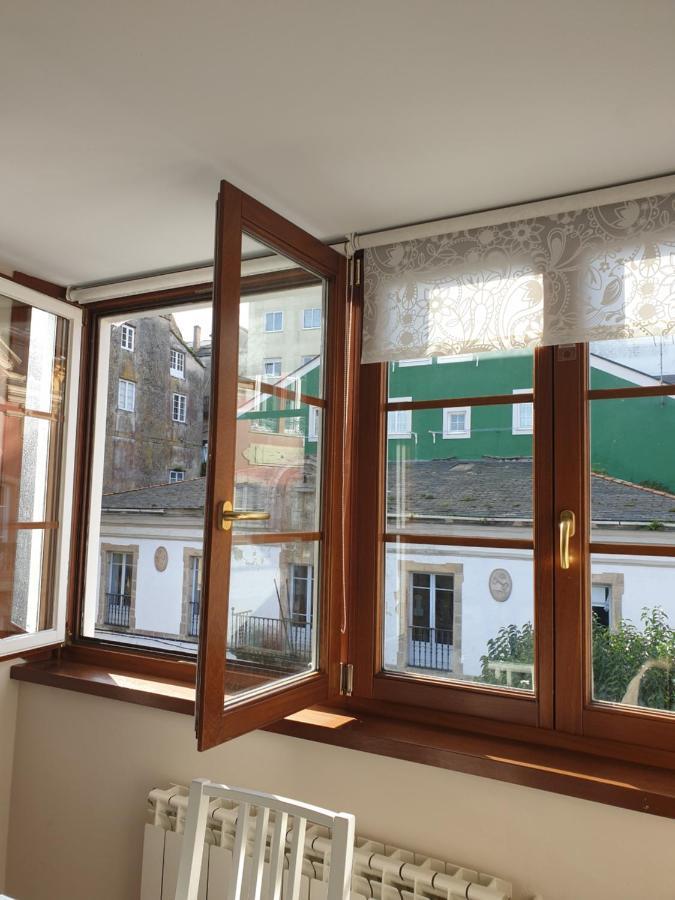 Atico Cine Colon Apartment Ribadeo Exterior photo
